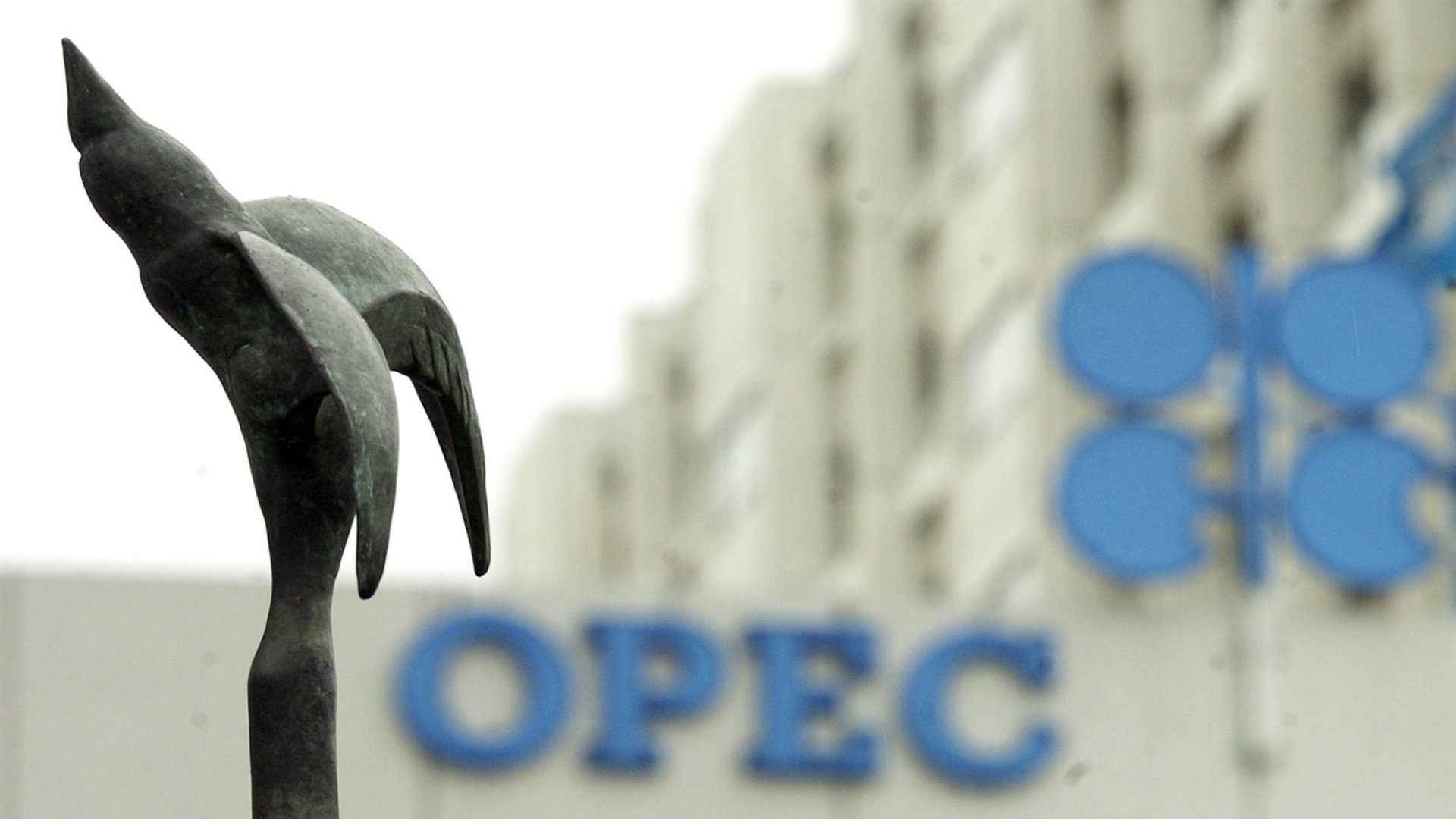OPEP prevé un rebote récord de la demanda petrolera en 2021