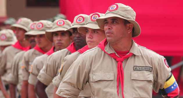 Asamblea Nacional advierte sobre peligro de que civiles tengan armas de guerra