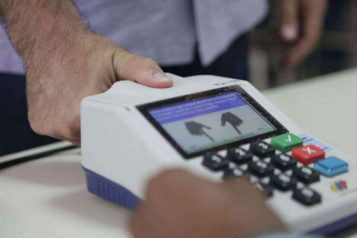 ¿Puede la Comisión Nacional de Primaria proteger la identidad de los electores?
