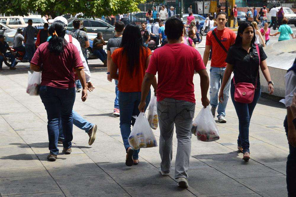 La crisis económica venezolana impide una alimentación balanceada, afirma Fundaredes