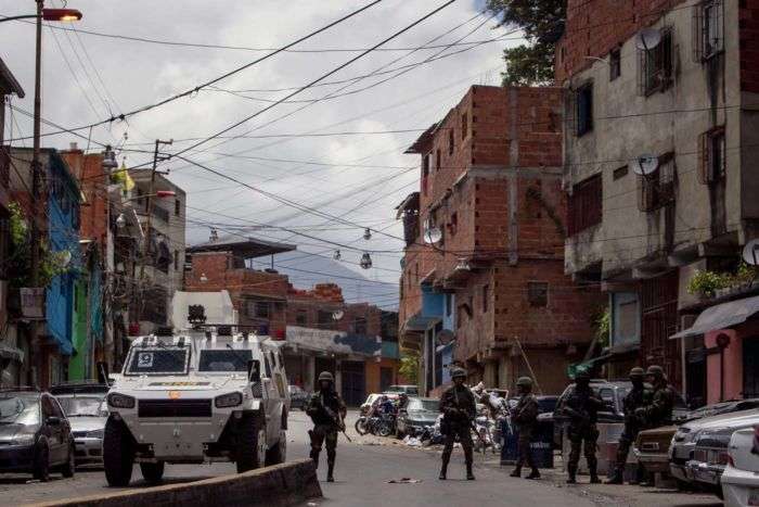 Guerra entre bandas