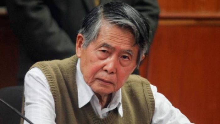 Perú pedirá a Chile ampliar extradición de Fujimori por venta de armas a Farc