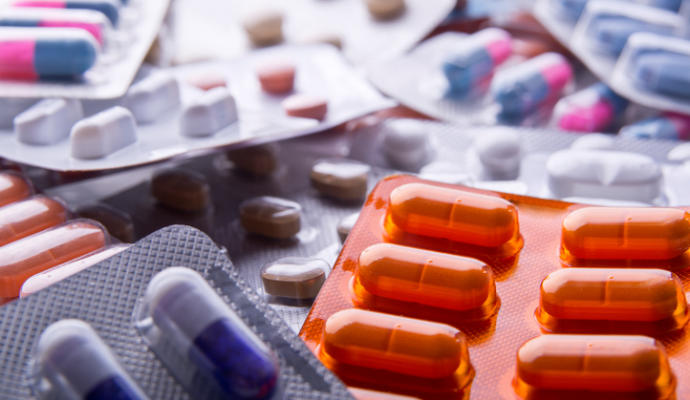 Organizaciones alertan sobre presencia de medicamentos no registrados en Venezuela