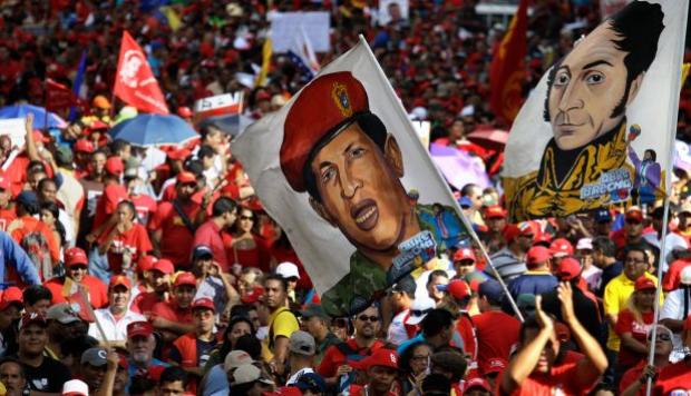 El huracán del chavismo que arrasó con las instituciones