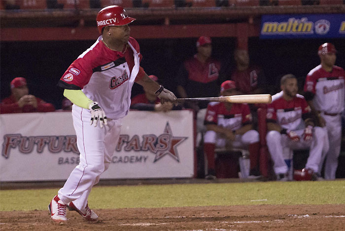 José Castillo lvbp mil hits