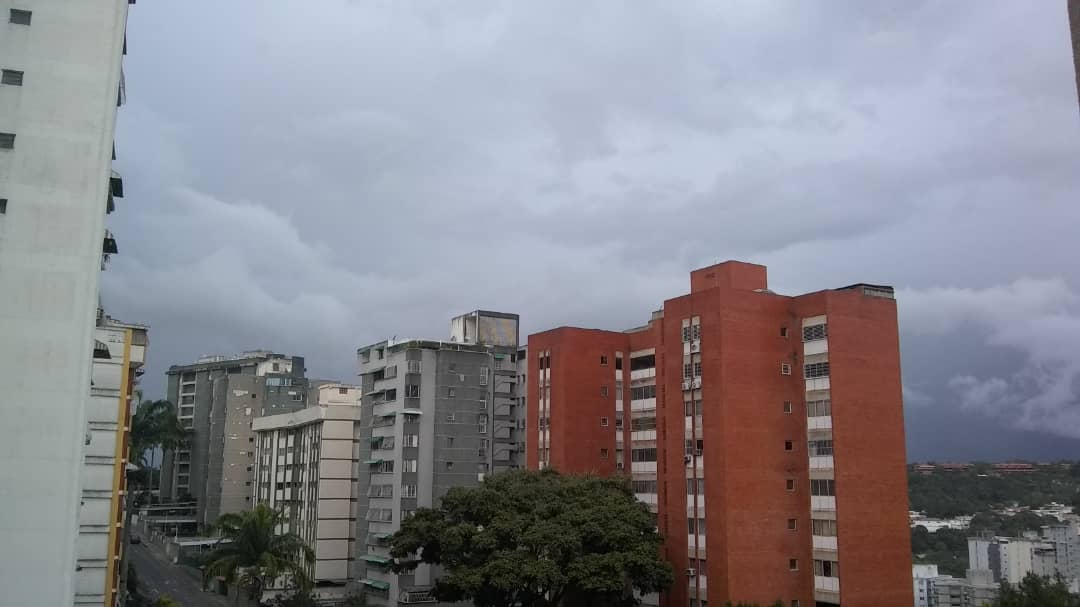 Lluvias-domingo-Caracas-El Cafetal