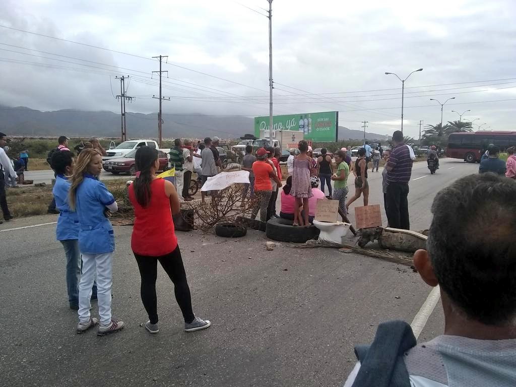 Aeropuerto-Nueva Esparta-Margarita-Protesta-Pernil