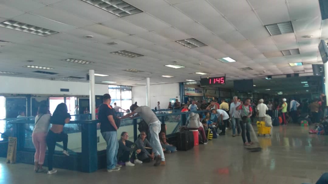 Terminal de la Bandera-DInero en efectivo-3 enero-pasajes
