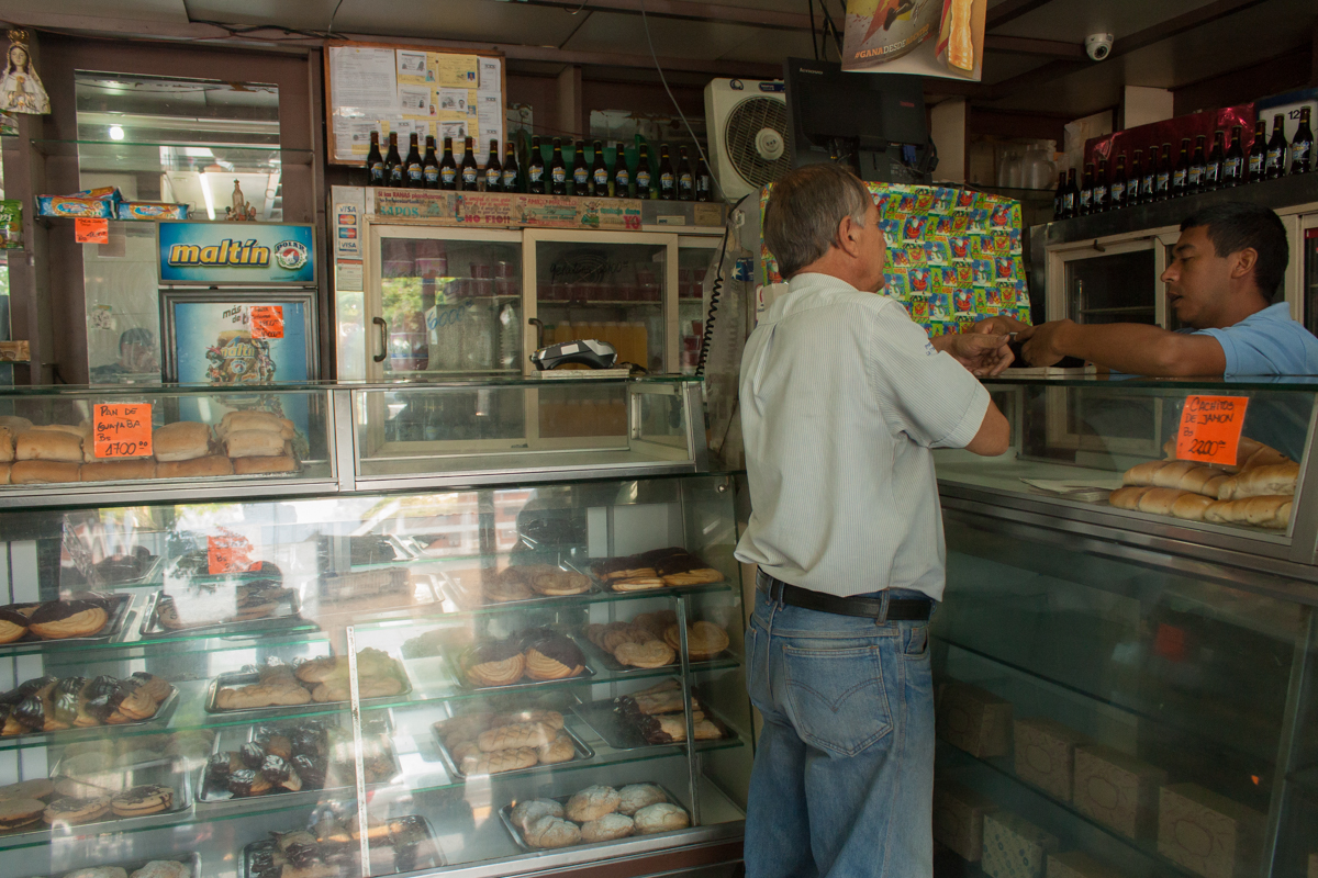 Sectores de Chacao están sin electricidad este 12 de febrero
