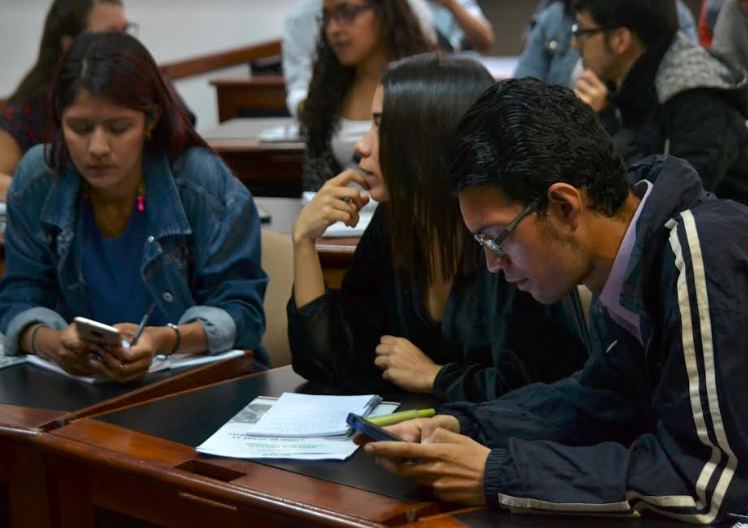 La Escuela Cocuyo trae un invitado internacional a su primer hackathon