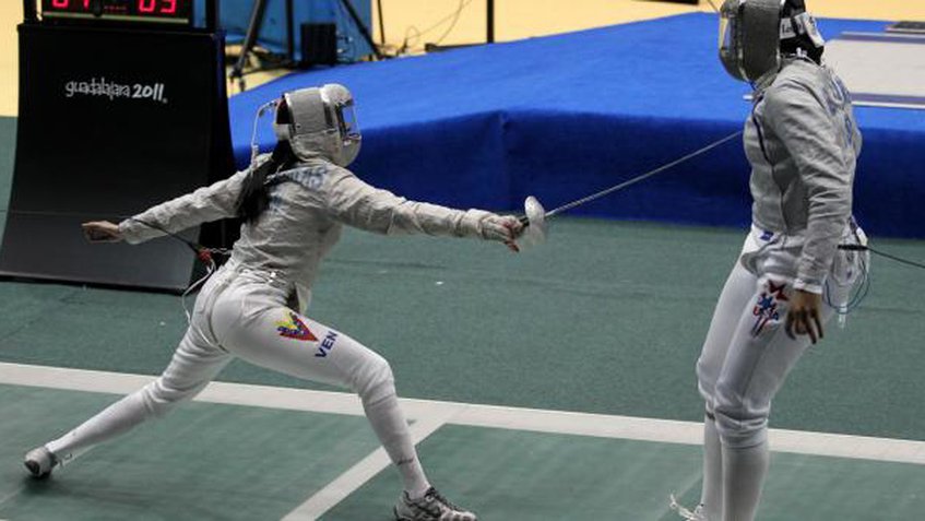 Esgrima femenina