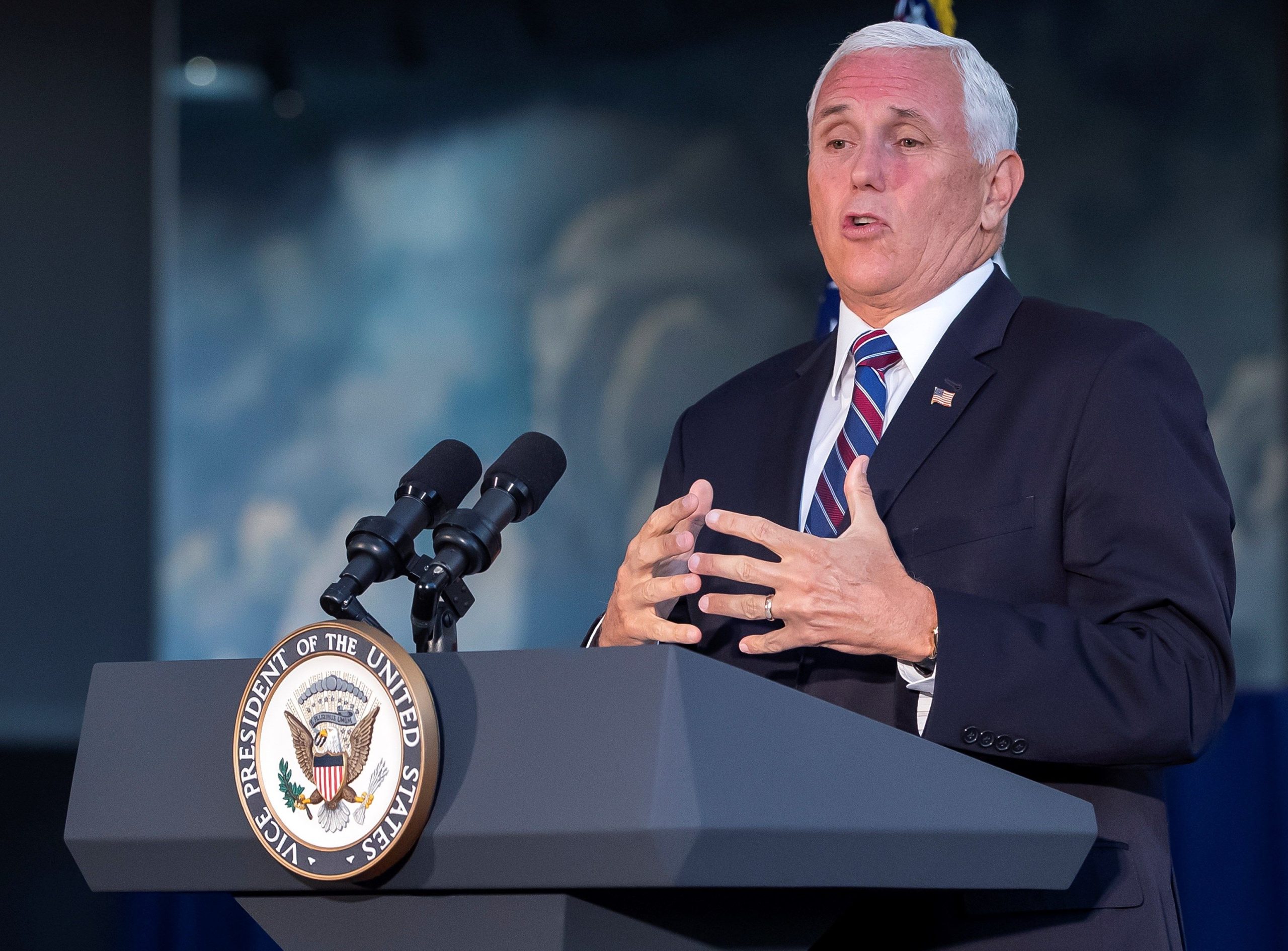 advierte-mike pence-iran-apoyo-nicolas maduro-venezuela