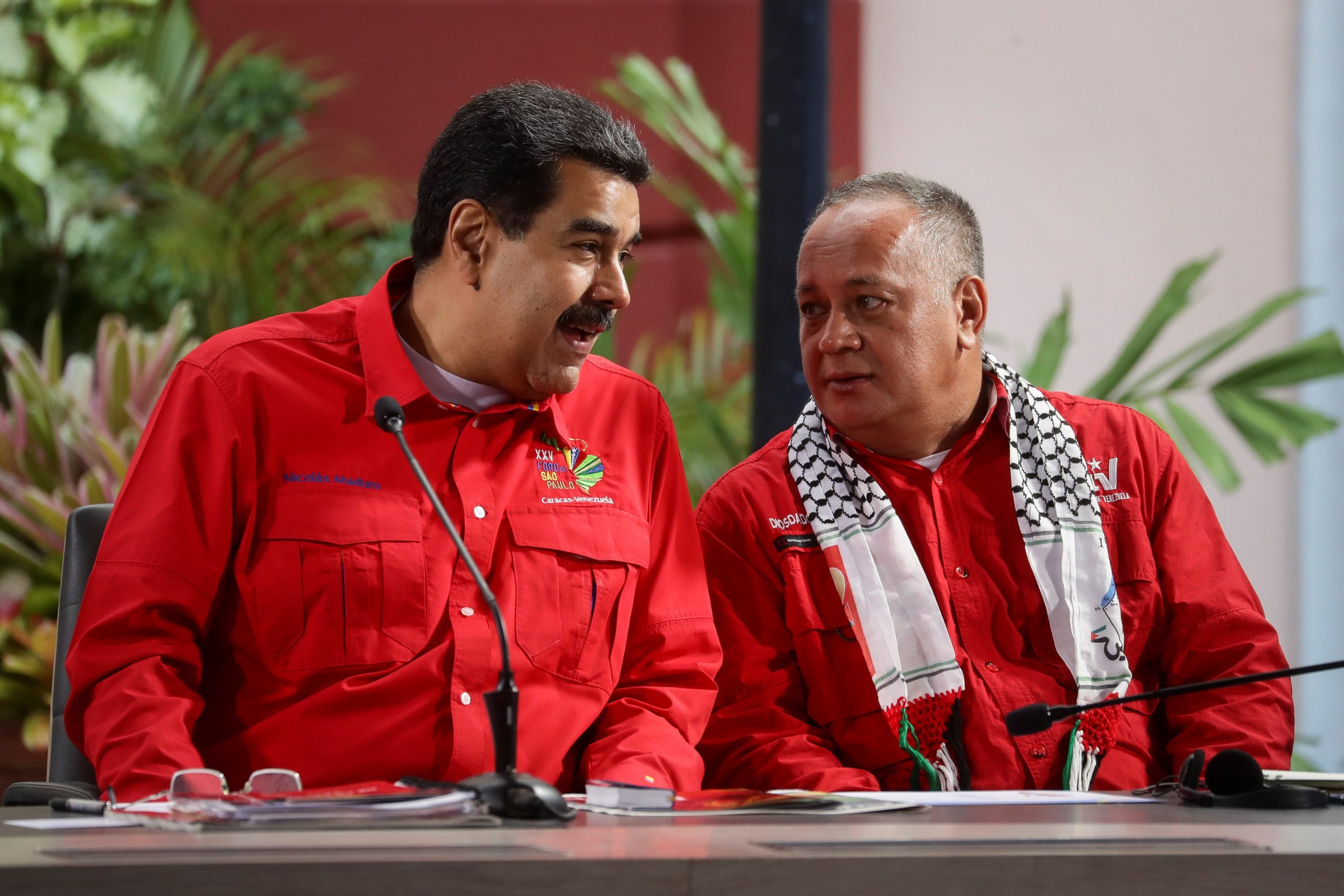 Alertar sobre intervenciones extranjeras busca radicalizar posición en filas chavistas