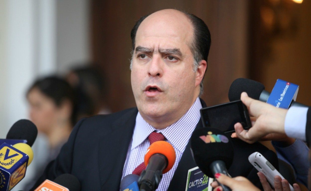Tribunal solicita la extradición del exdiputado Julio Borges
