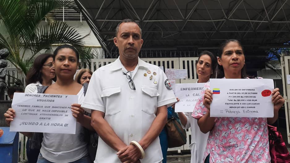 enfermeros protestan en el jm