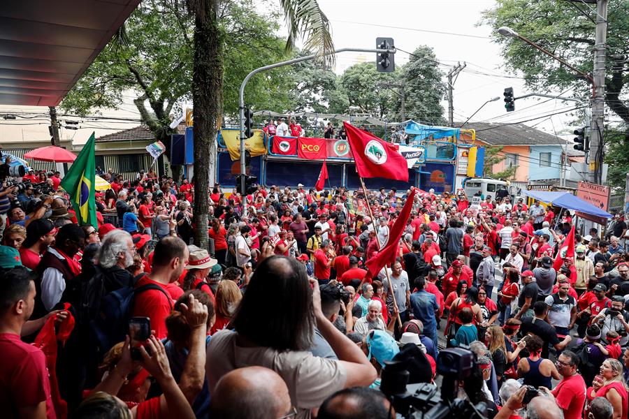 El expresidente brasileño Lula Da Silva se encuentra en San Bernardo Do Campo