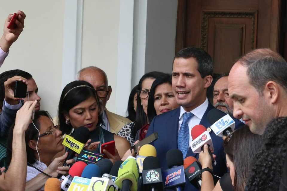 Juan Guaidó llamó a una protesta en las principales vías del país, el lunes 25 de noviembre