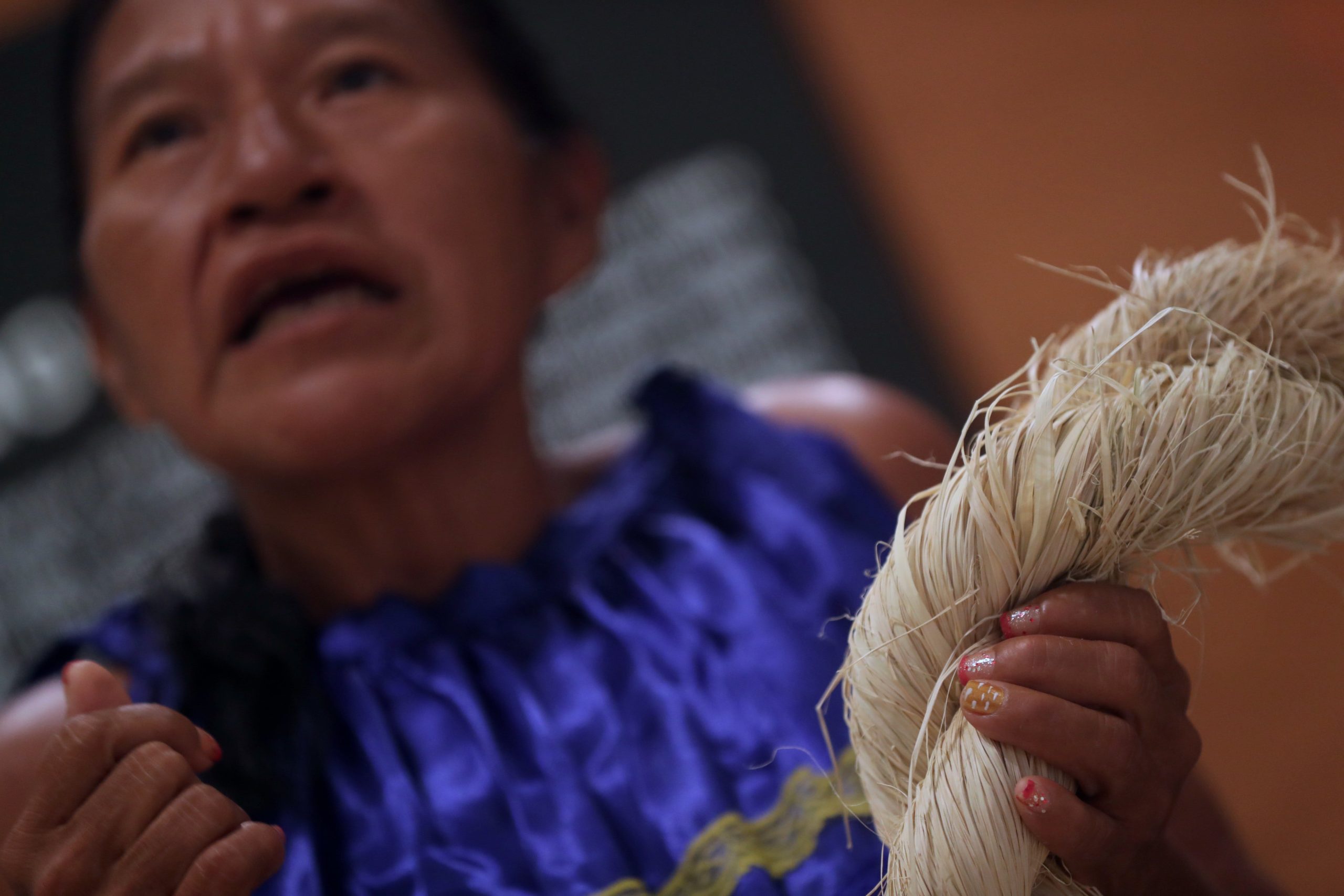 Las indígenas warao sobreviven en Brasil por sus tradiciones