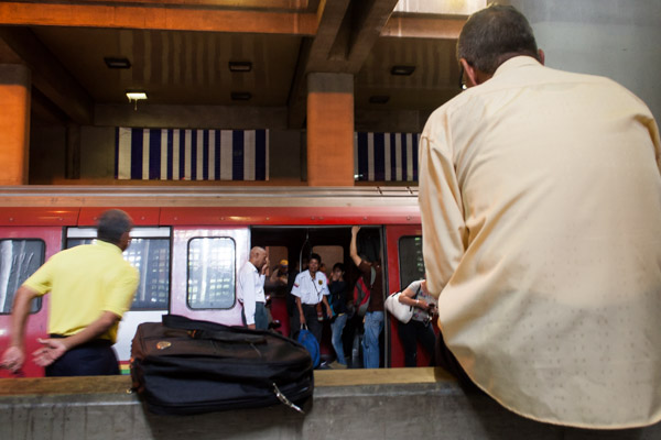 Una pasajera atrapada en el Metro contó lo que ocurrió este 11 de diciembre