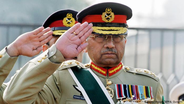 Pervez Musharraf fue condenado a muerte en ausencia