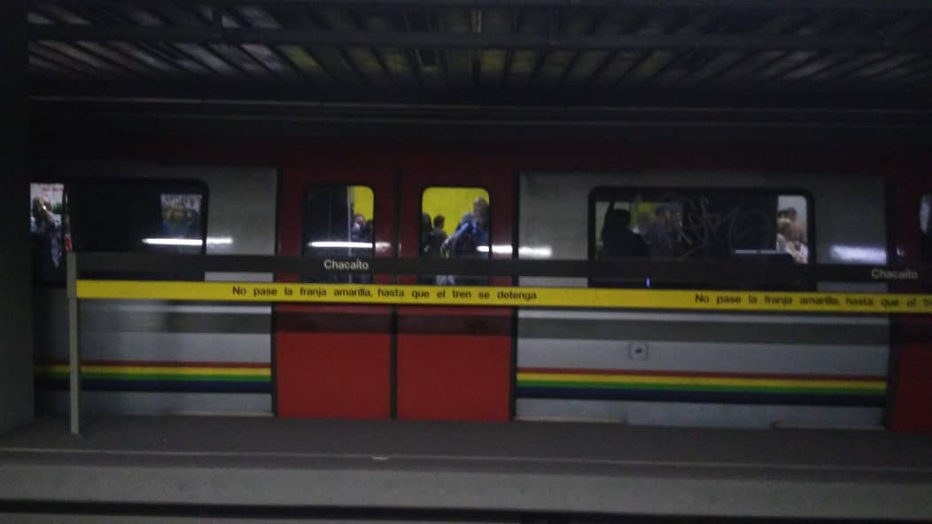 Metro de Caracas sólo será para trabajadores exceptuados de la cuarentena