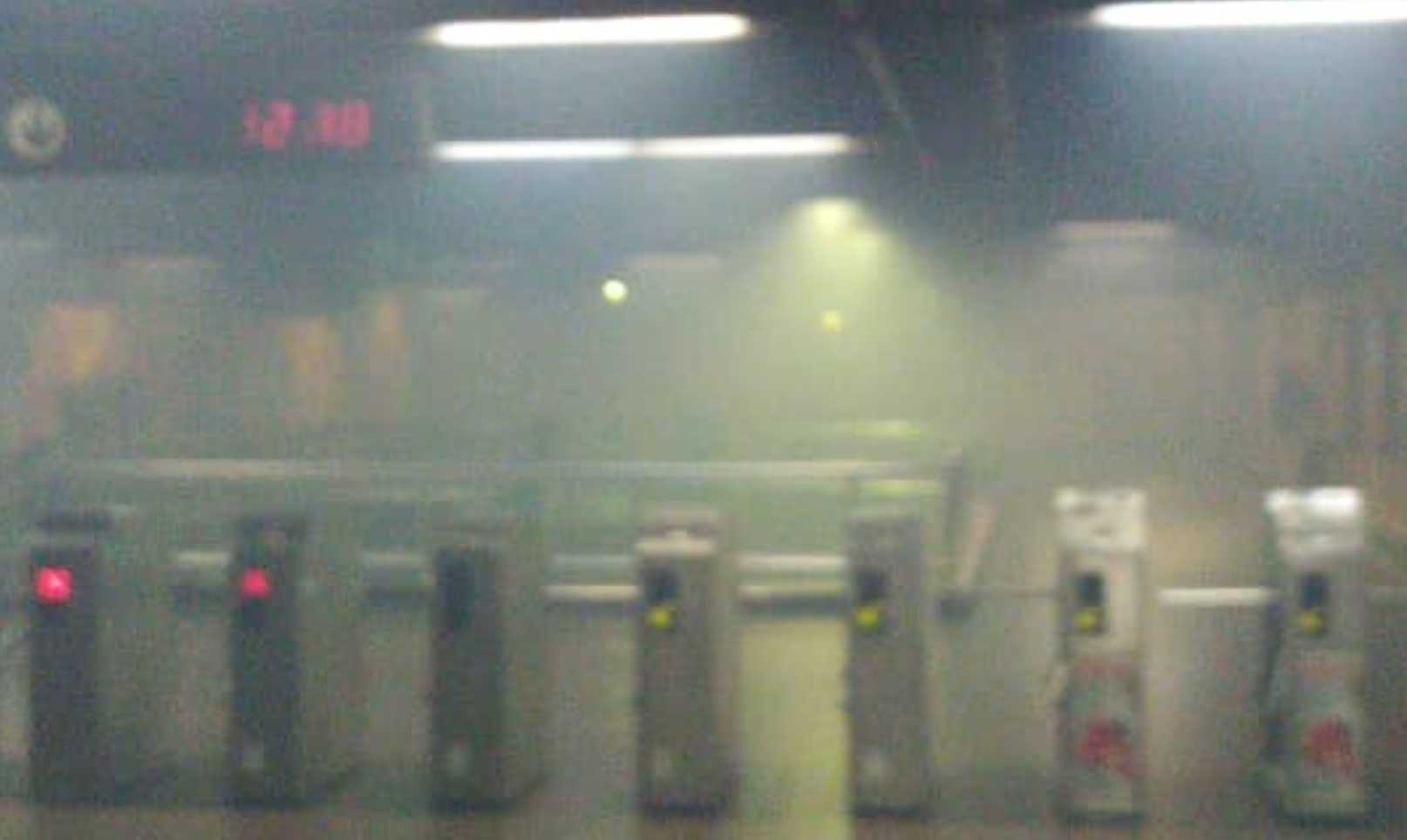 Desalojan estación La California del Metro de Caracas por presencia de humo
