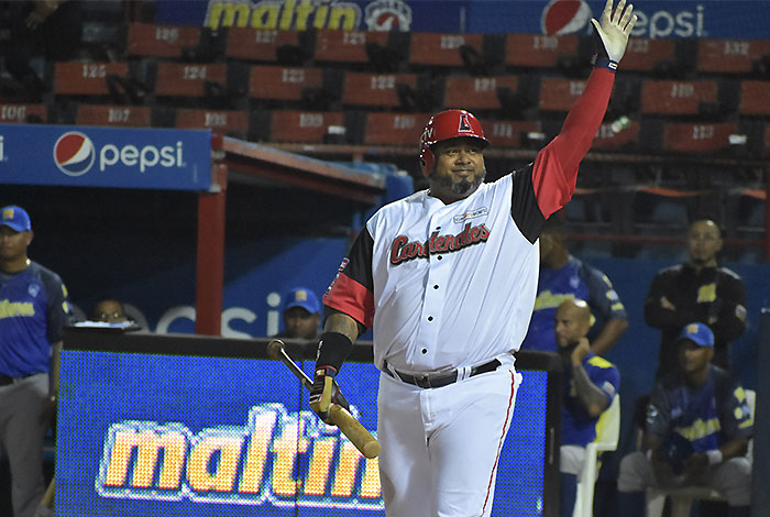 Cardenales se impuso a Caribes en el primero de la final