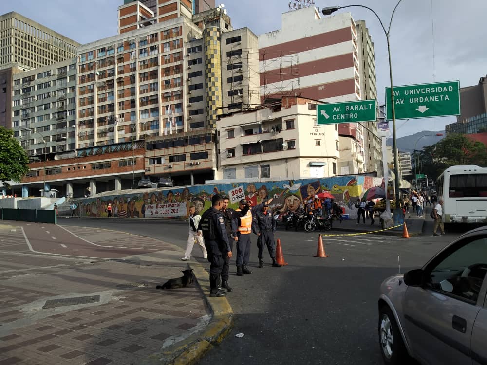 Acceso al Palacio Federal Legislativo están cerrados este martes 22 de enero