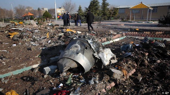 Irán confirma que dos misiles derribaron el avión ucraniano