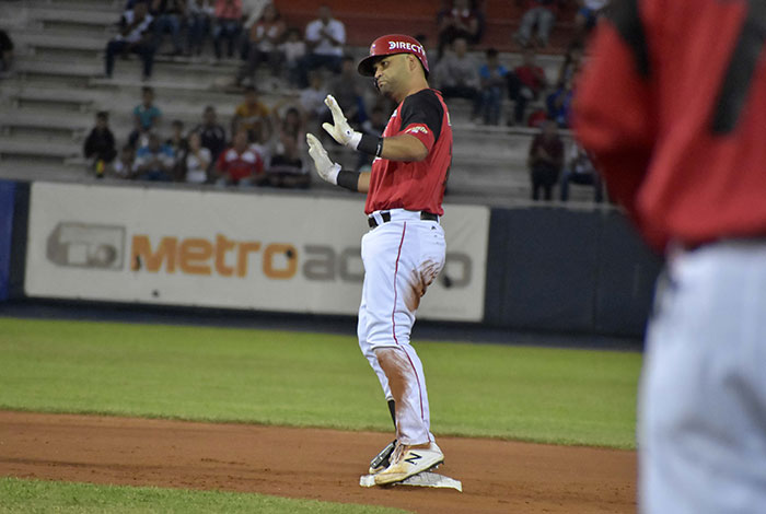 Cardenales empareja la final al ganarle a Caribes