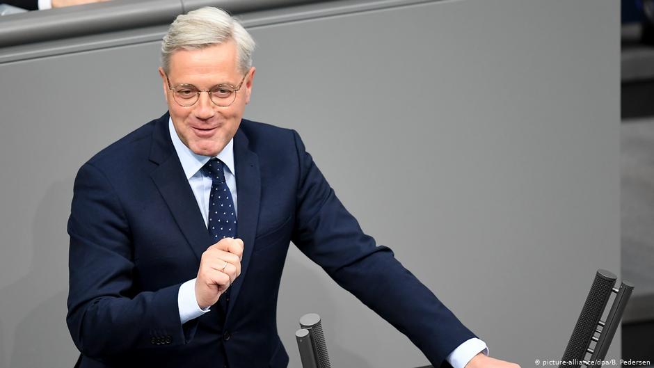 Norbert Roettgen anuncia candidatura para liderar la conservadora CDU