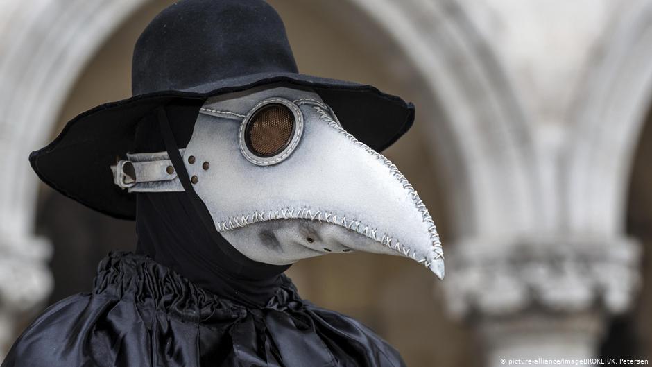 Cancelan carnaval de Venecia y cierran escuelas en 3 regiones por coronavirus