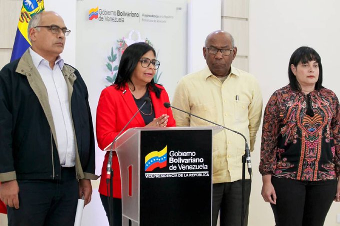Clínicas y hospitales manejan protocolo en caso de coronavirus, asegura vicepresidenta