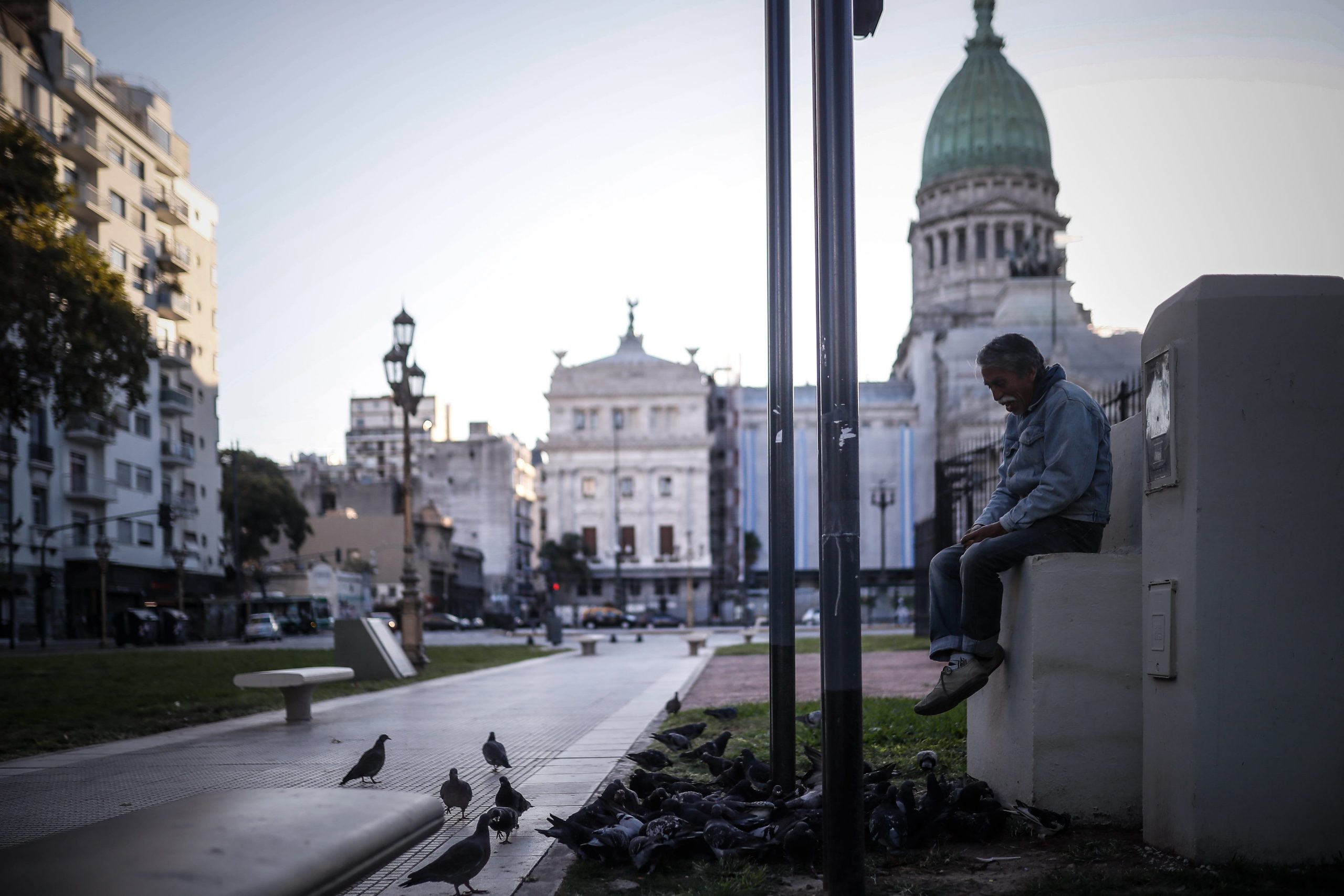 Argentina suma una nueva muerte por COVID-19 y ya son 54, con 1.628 casos