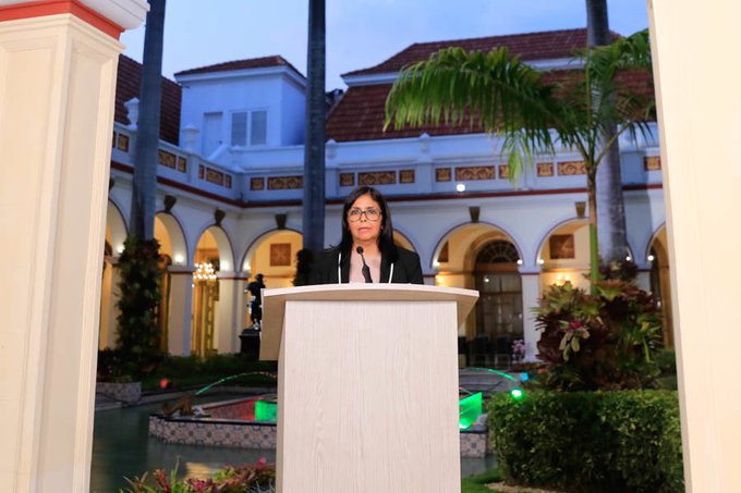 Delcy Rodríguez confirma ocho nuevos casos de Covid-19