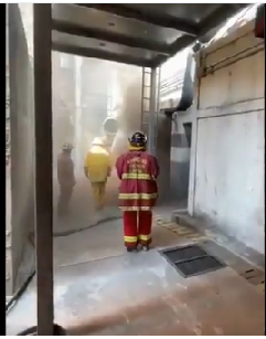 Incendio se registra en la sede de la Cantv Chacao este domingo 5 de abril