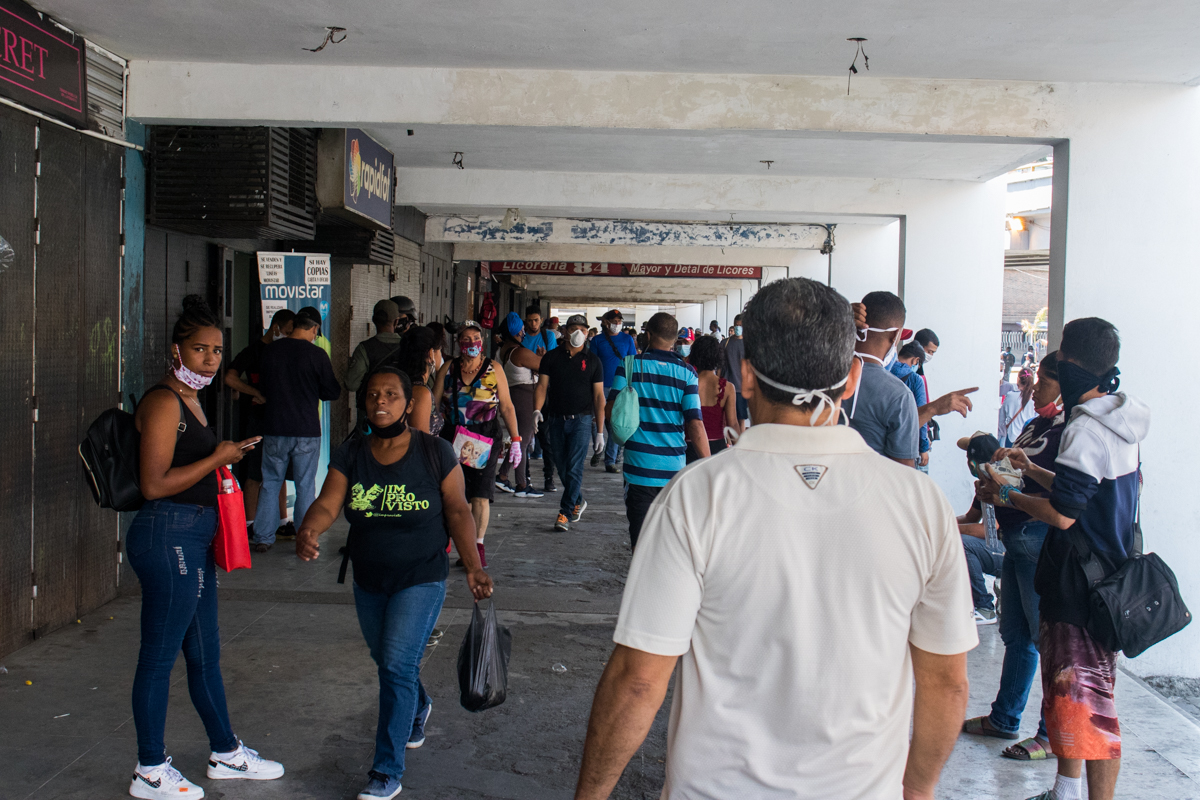Cómo se vive la nueva pandemia del coronavirus en Venezuela