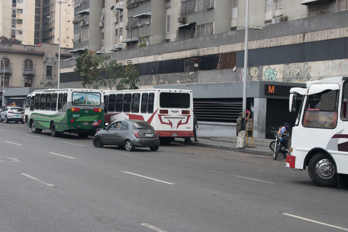 Transportistas exigen aumento del pasaje a 20.000 bolívares en rutas urbanas
