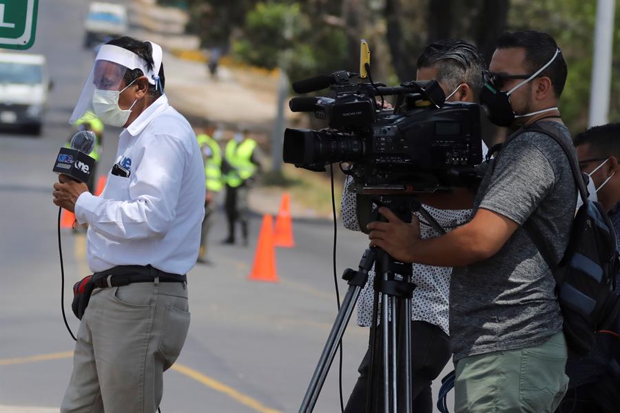 Sntp: 22 trabajadores de la prensa fueron detenidos en 49 días de cuarentena