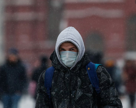 COVID y temperaturas invernales agravan crisis de venezolanos en Suramérica