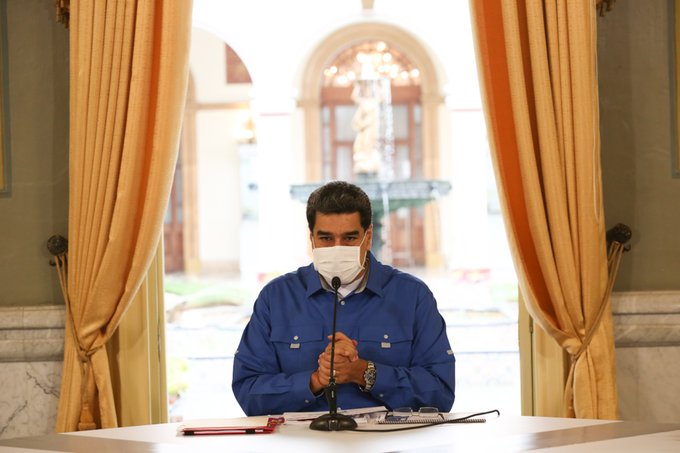 Maduro extiende alarma nacional por un mes más