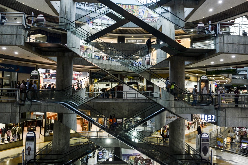 Conozca las seis medidas que aplicarán los centros comerciales en Venezuela para su reapertura