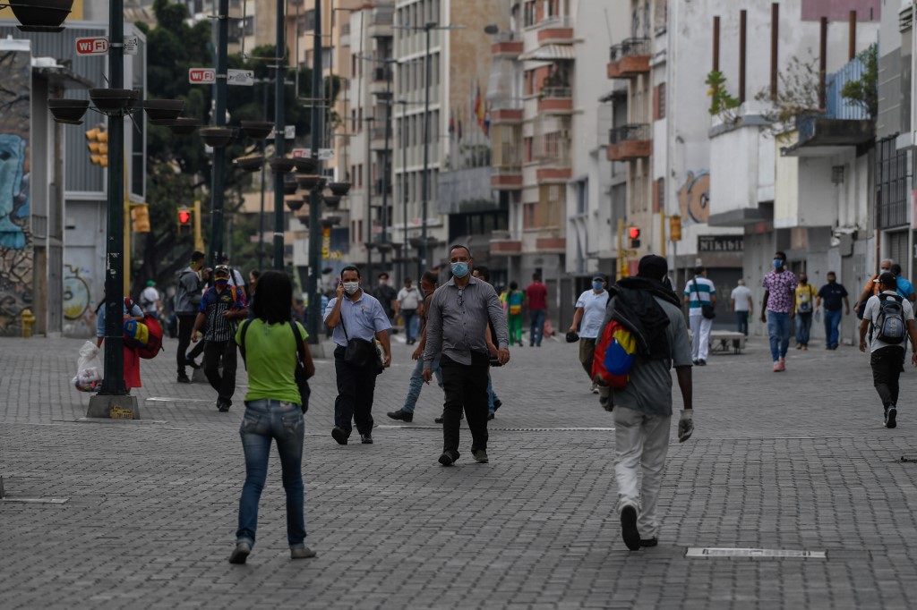 Tras dos días con más de 200 contagios, Caracas registra 120 casos de coronavirus este #24Sep