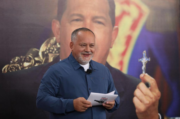 Diosdado Cabello: Directv no es el agua, ni es la luz, ni es el gas
