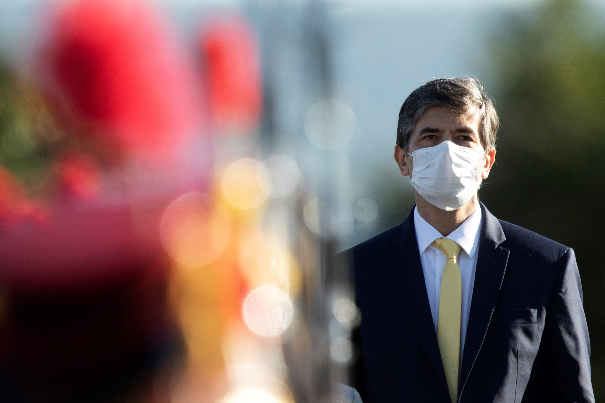 Renuncia ministro de Salud de Brasil