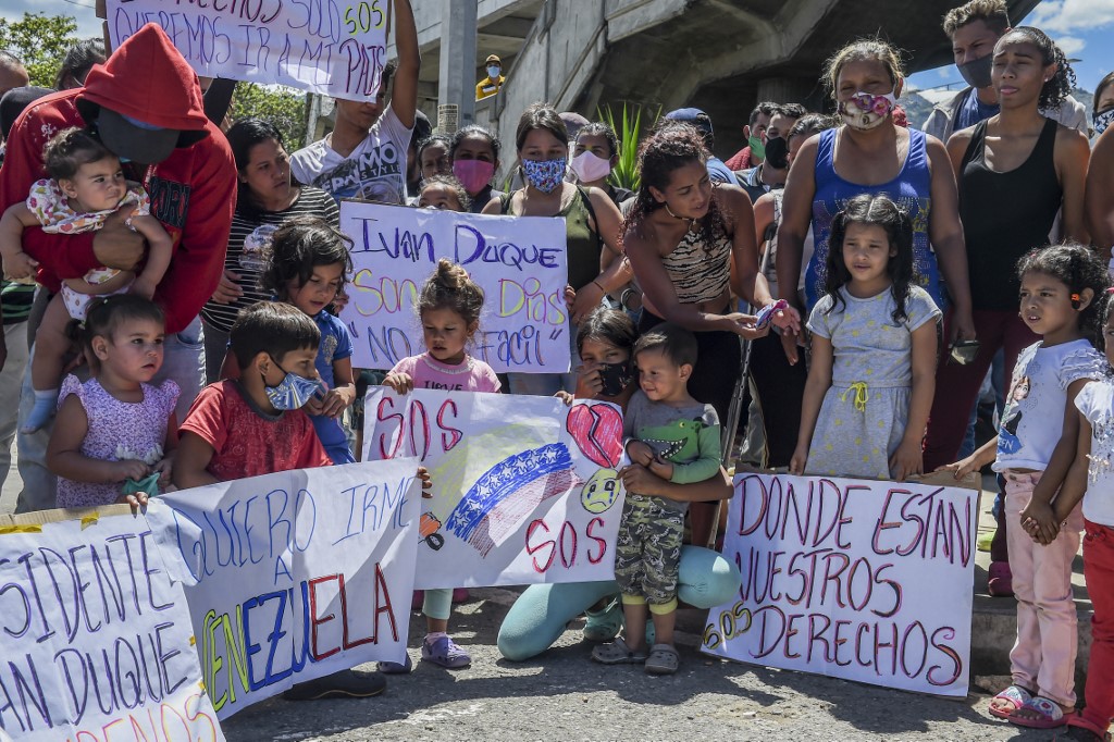 Venezolanos desplazados por Suramérica vuelven a su país huyendo del COVID-19