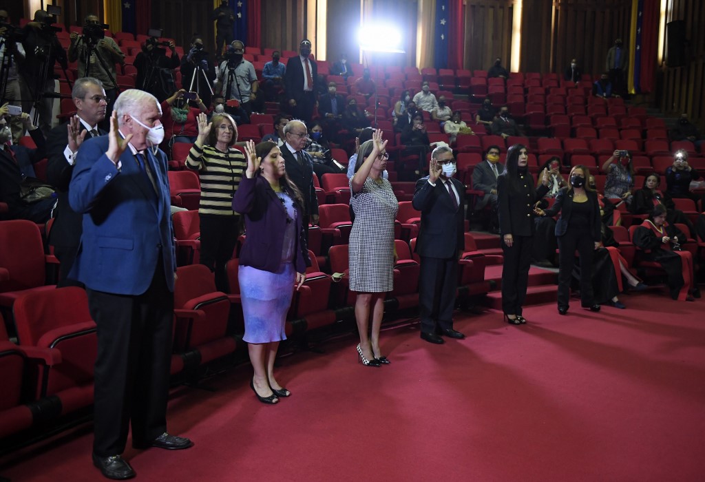 Así reaccionan analistas políticos y abogados por el nuevo CNE