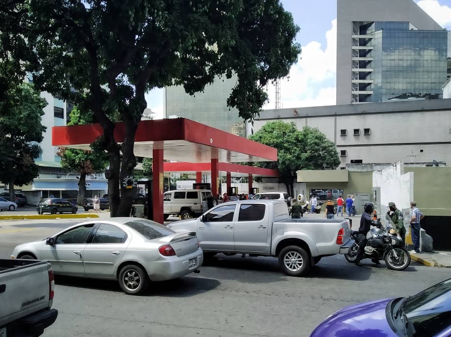 "Con el nuevo esquema el problema de la gasolina empeoró", afirman trabajadores petroleros