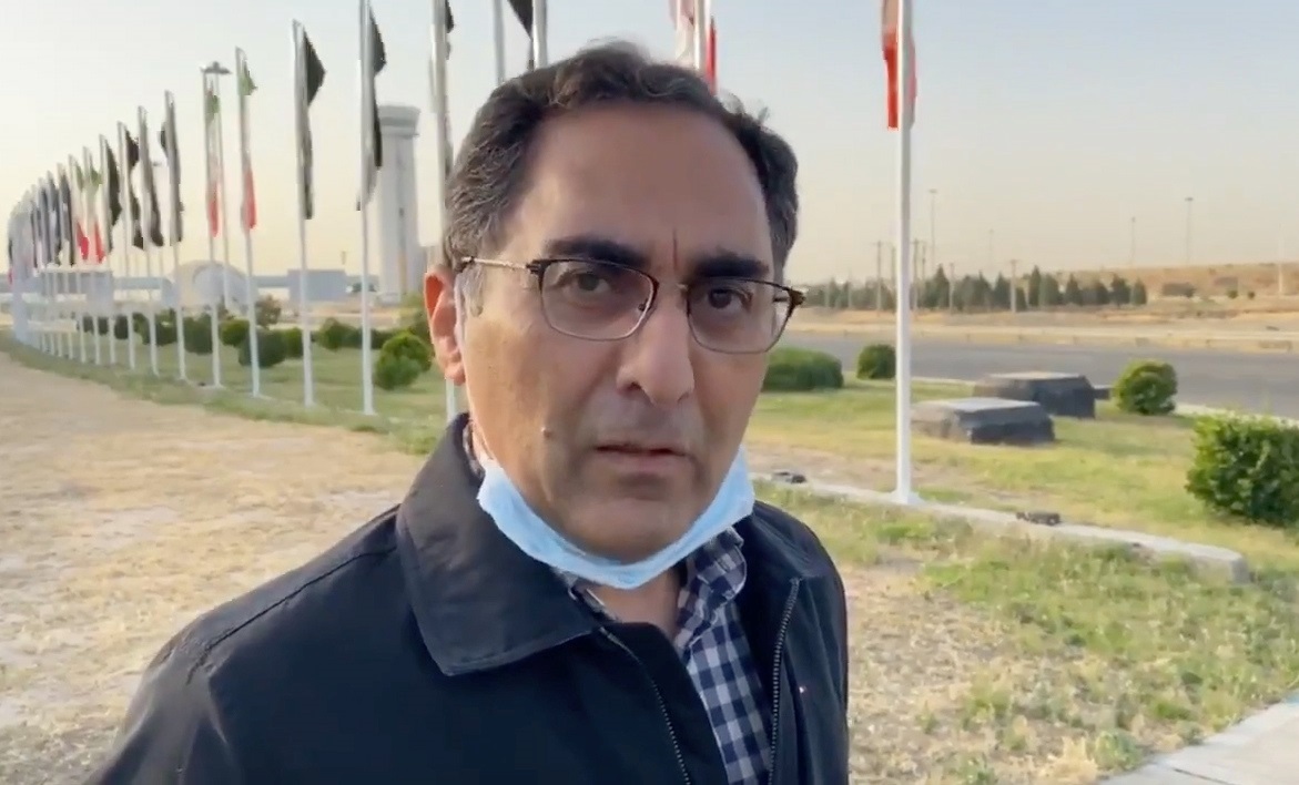 Irán libera a veterano de la Armada estadounidense tras acuerdo con EEUU
