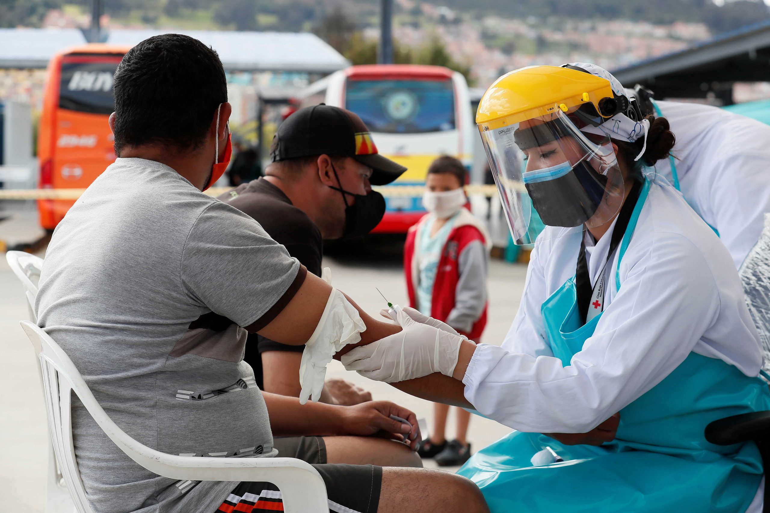 Zulia y Caracas tienen el 60 % de los fallecidos por COVID-19 en Venezuela